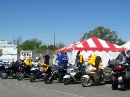 Capitol 10K - Med Tent with MSET Bikes 2